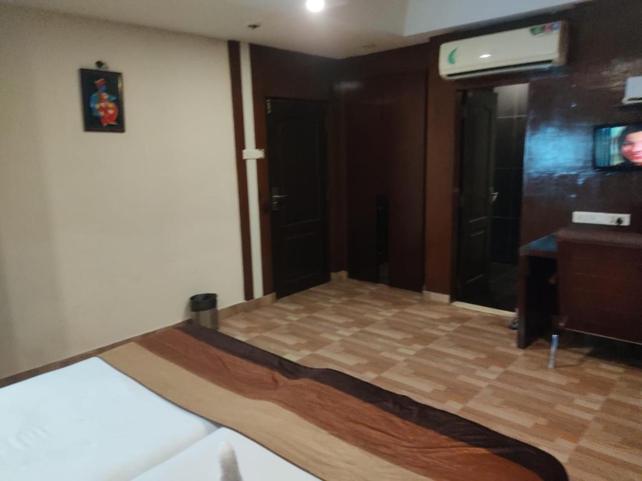 Hotel Ambassador Chocolate Inn Kalyani Εξωτερικό φωτογραφία