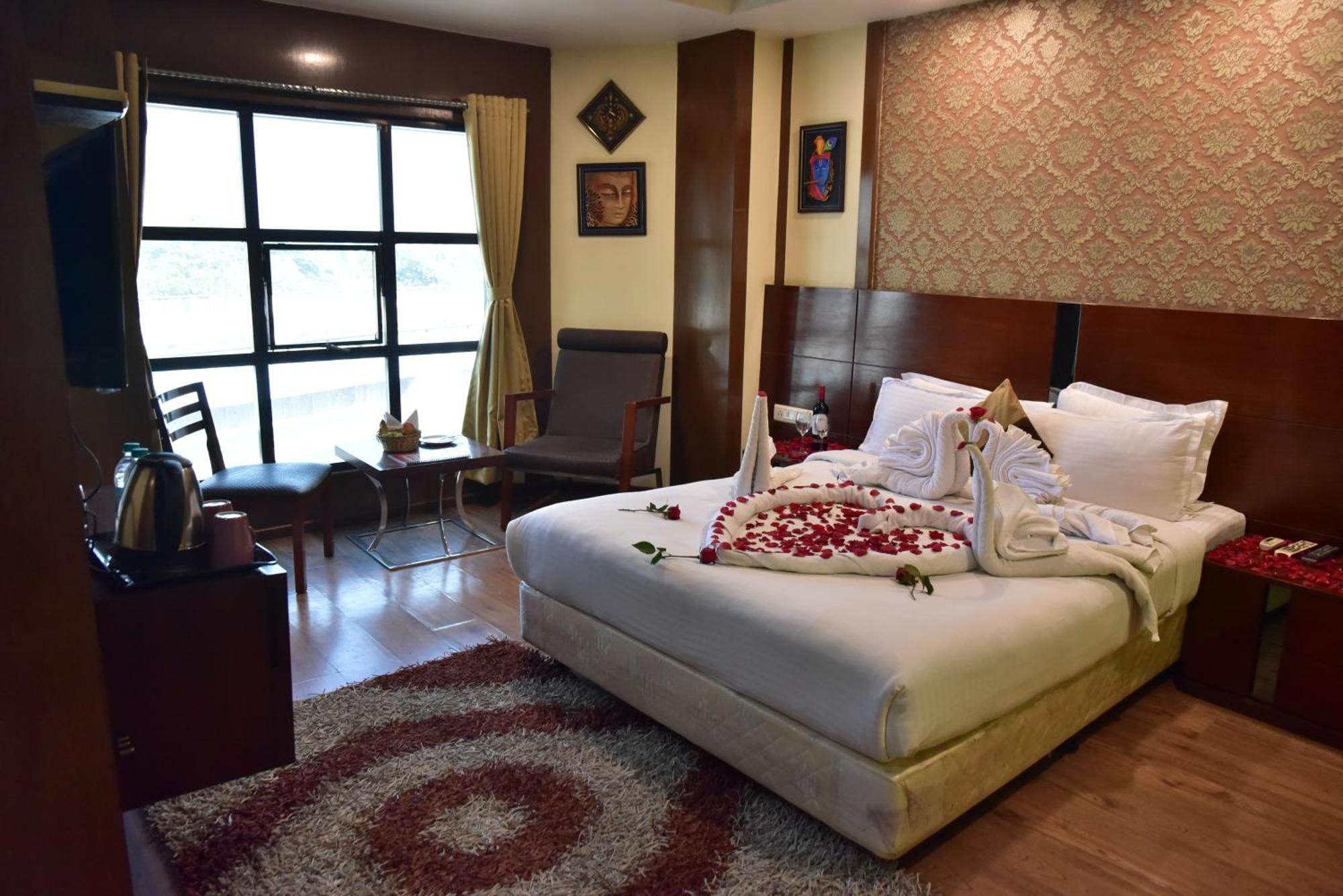 Hotel Ambassador Chocolate Inn Kalyani Εξωτερικό φωτογραφία