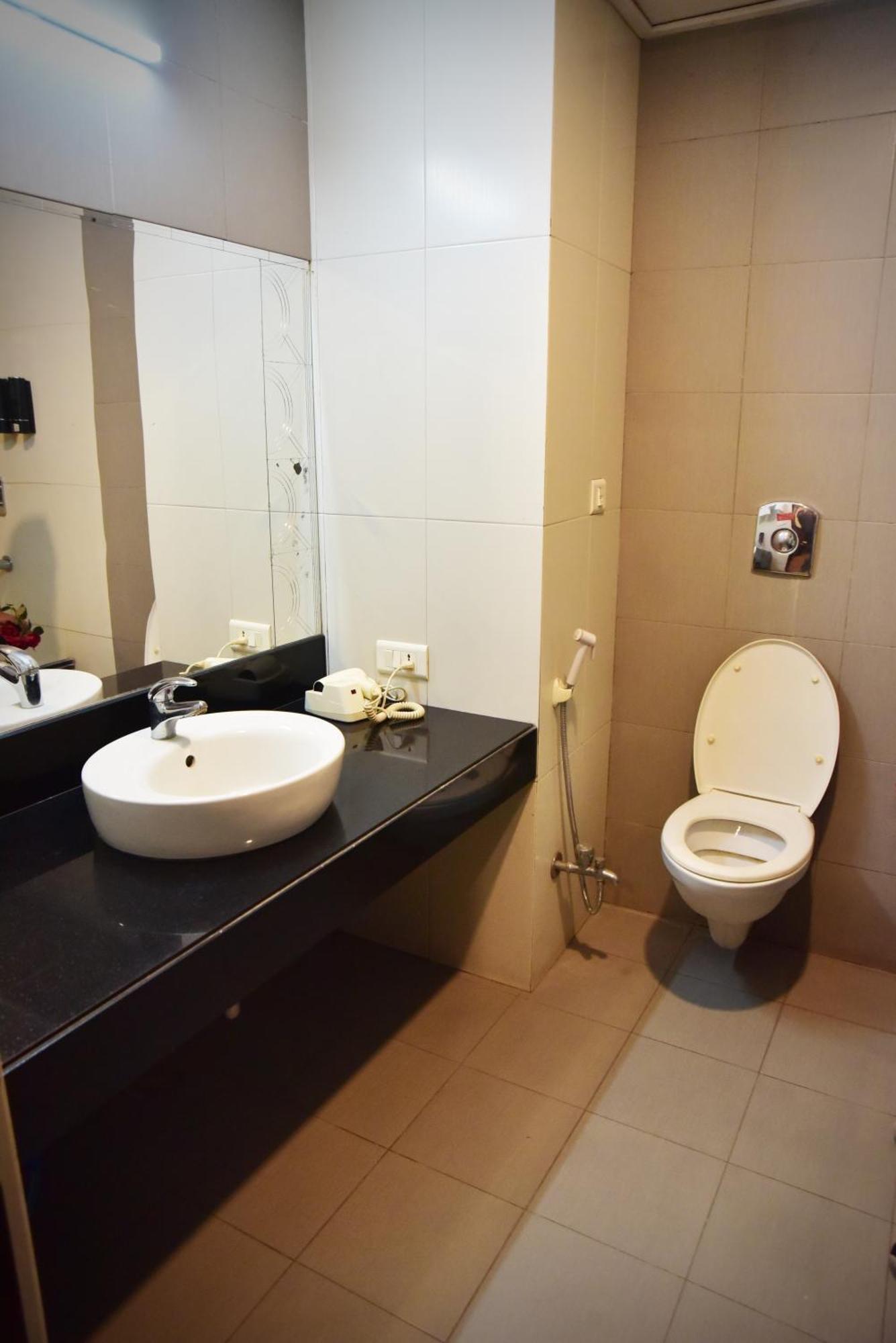 Hotel Ambassador Chocolate Inn Kalyani Εξωτερικό φωτογραφία