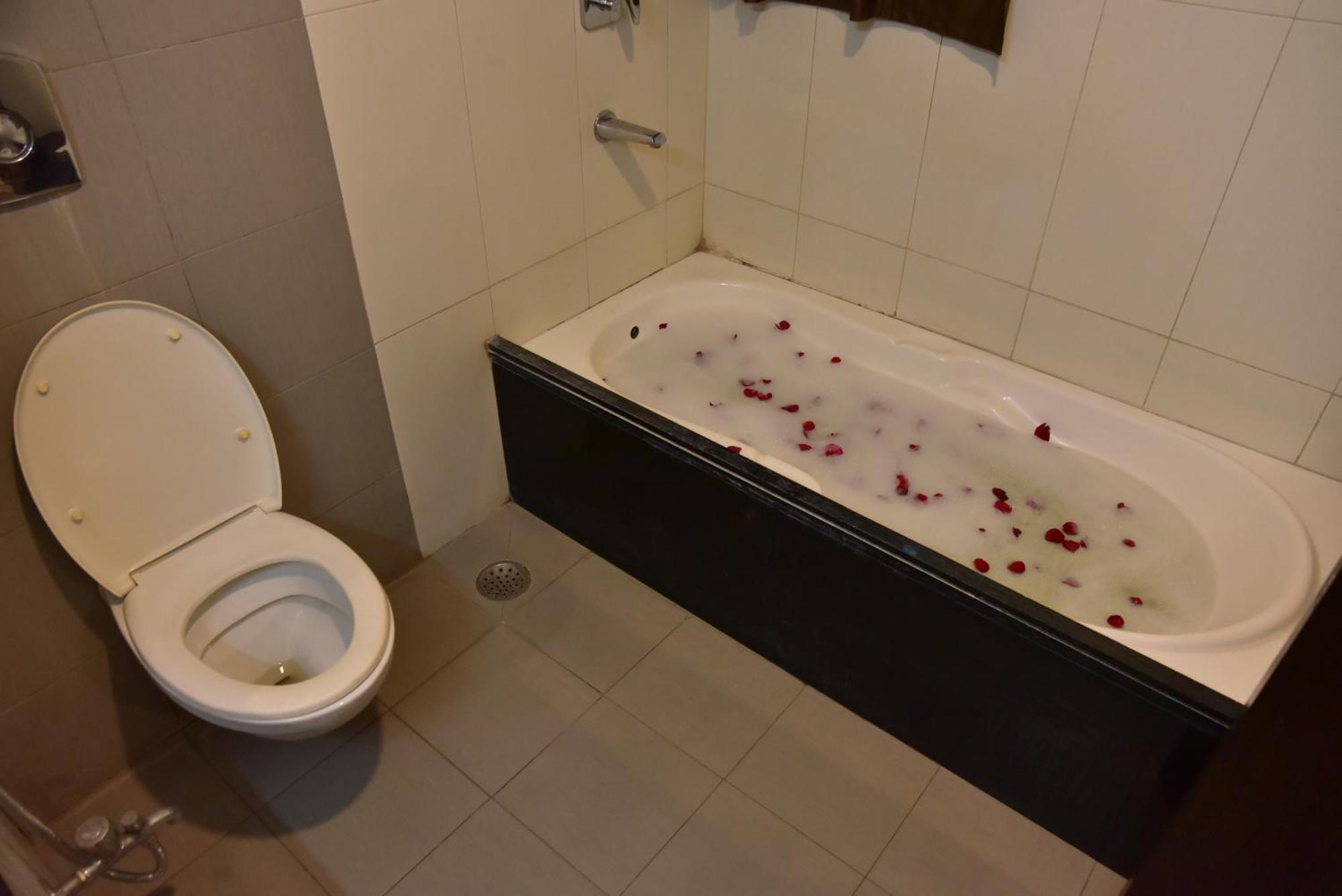 Hotel Ambassador Chocolate Inn Kalyani Εξωτερικό φωτογραφία
