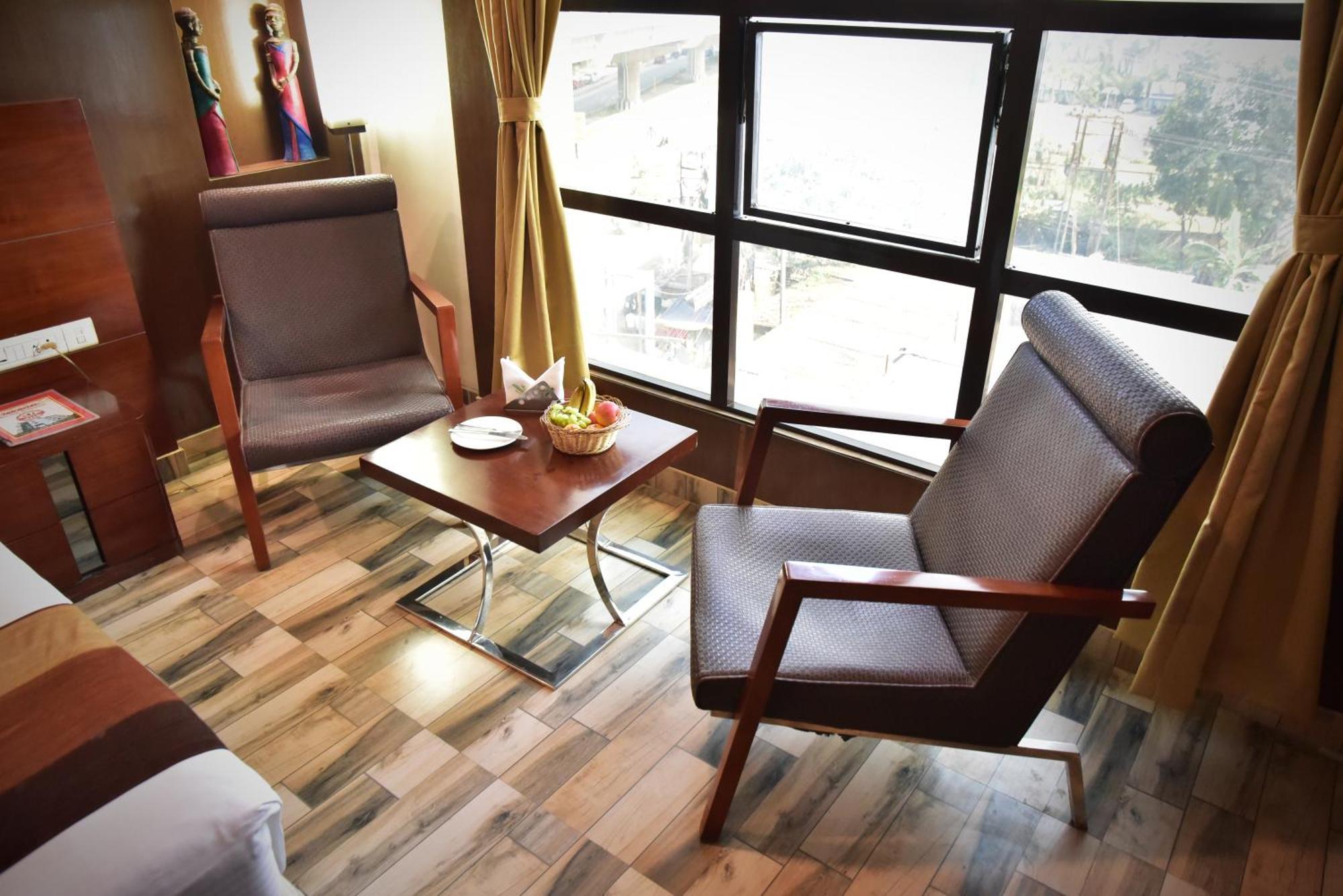 Hotel Ambassador Chocolate Inn Kalyani Εξωτερικό φωτογραφία